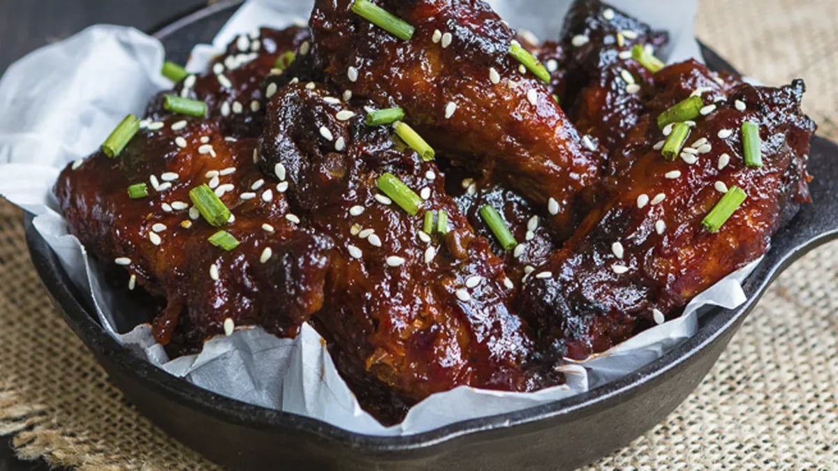 Slow-Cooker Pineapple Barbecue Chicken Wings