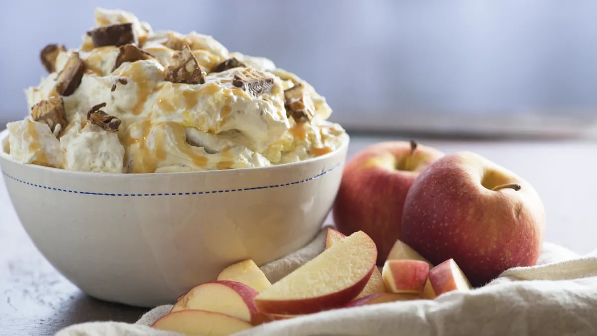 Snickers™ Apple Pie Dip