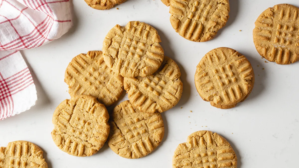Classic Peanut Butter Cookies Recipe - BettyCrocker.com