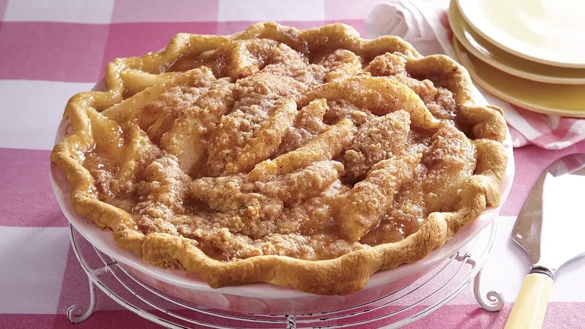 Pear Crumble Pie