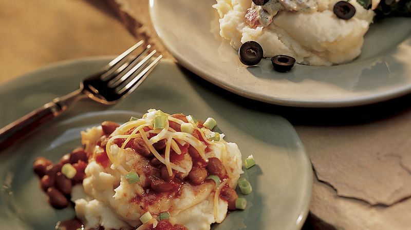 Mashed Potatoes with Mexican Chili-Cheese Topper