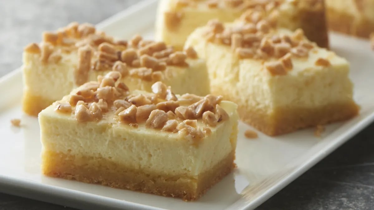 Crème Brûlée Cheesecake Bars