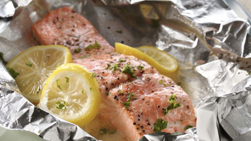 Grilled Lemon-Salmon Foil Packs Recipe - BettyCrocker.com