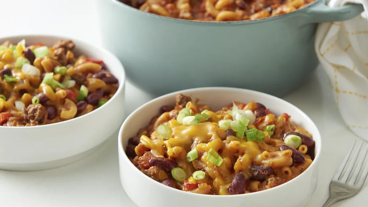 One-Pot Cheesy Chili-Mac