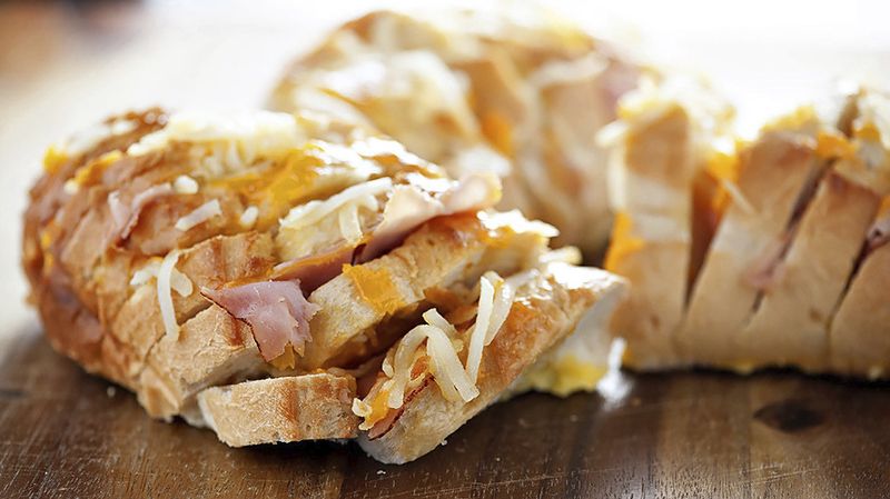 Ham, Cheese and Egg Brunch Pull-Apart