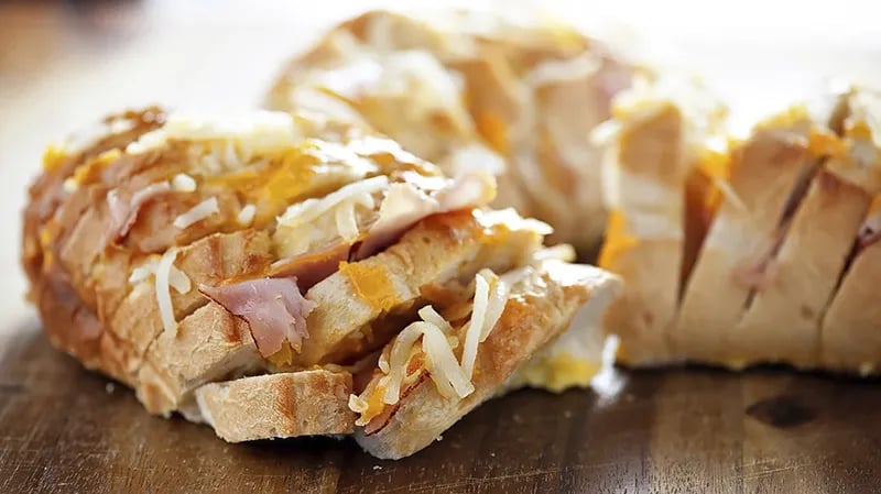 Ham, Cheese and Egg Brunch Pull-Apart