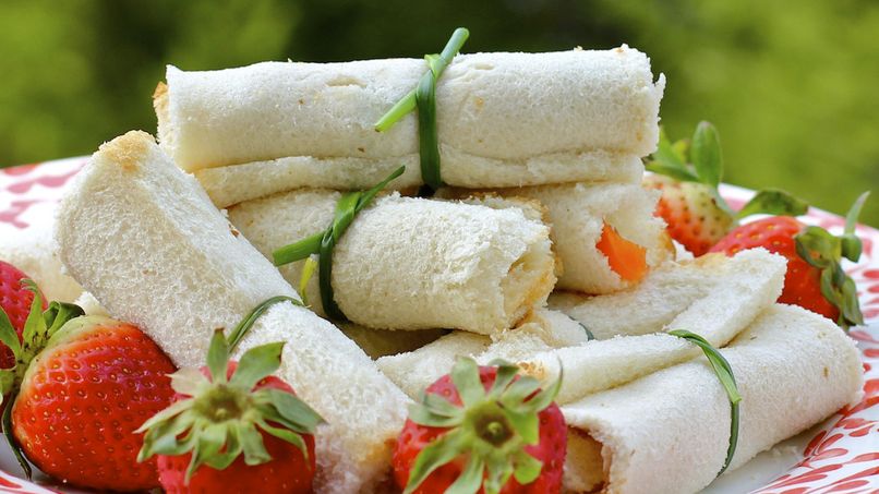 Diploma-Shaped Sandwiches