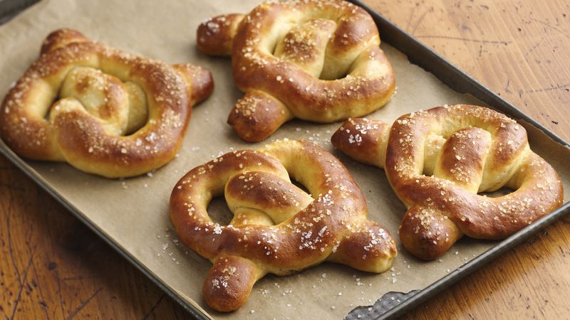 Jalapeño and Cheese-Filled Pretzels