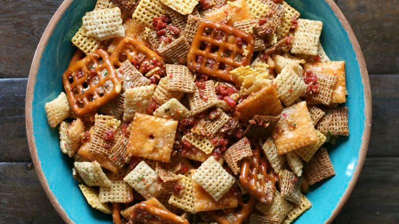Slow-Cooker Cheesy Bacon Chex® Mix