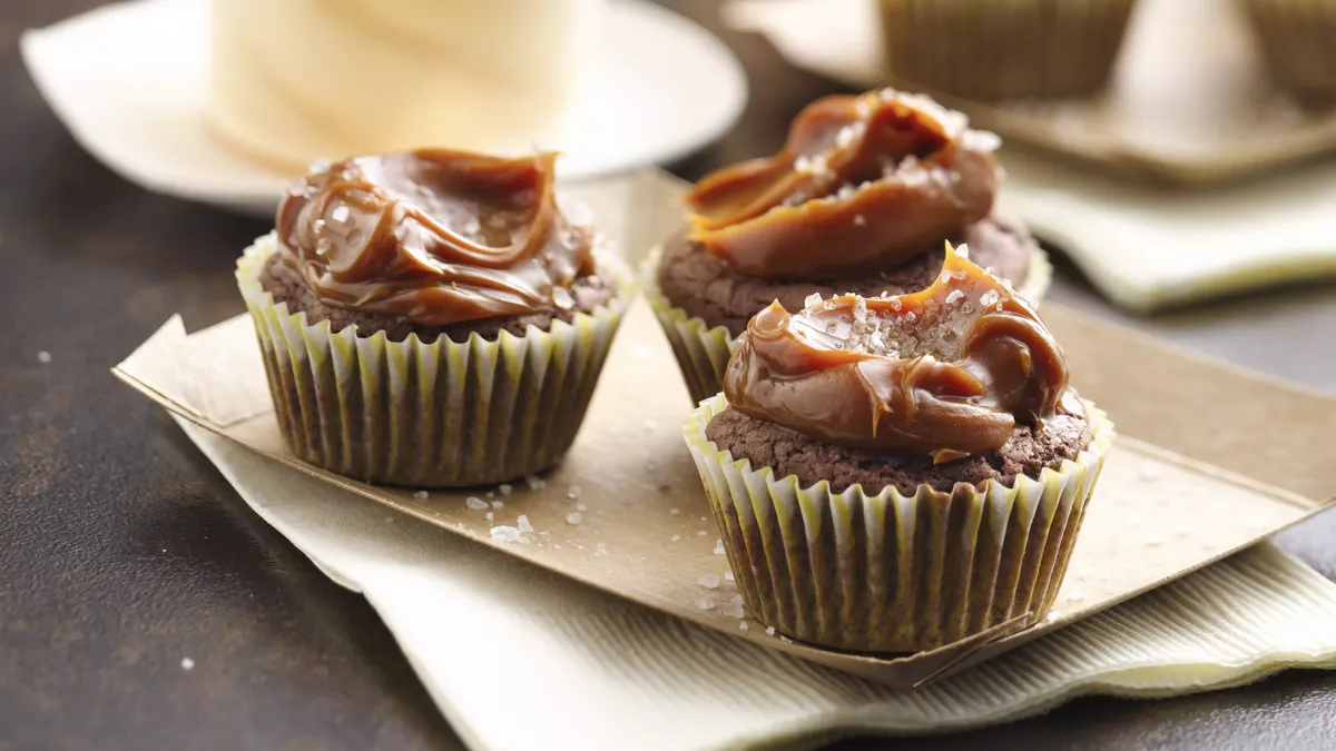 Bourbon Brownie Bites with Dulce de Leche 