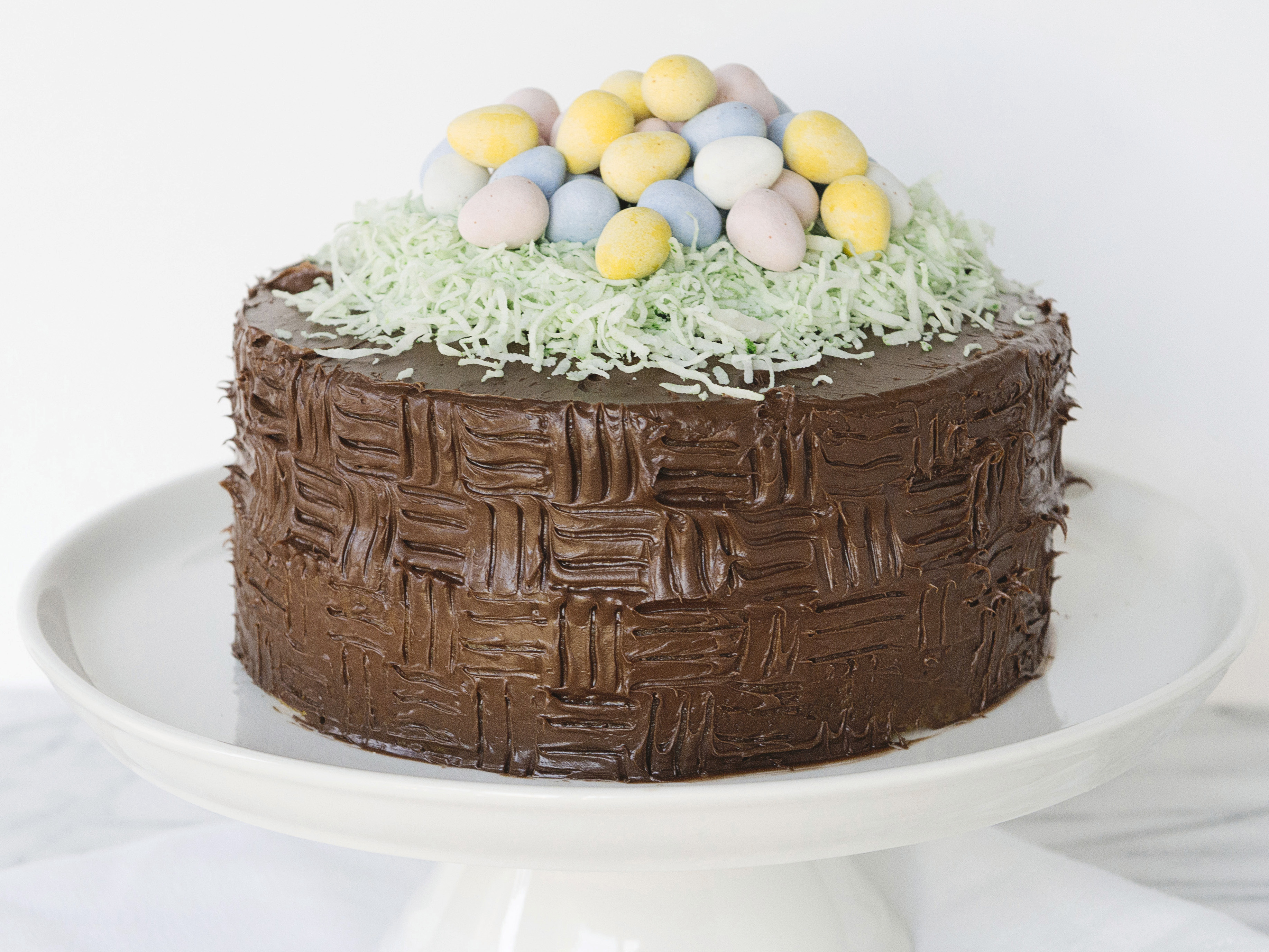 Mini Easter Cakes (Fun + Easy Recipe) | Hello Little Home