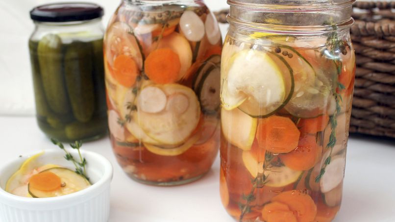 Pickled Vegetables with Apple Cider Vinegar