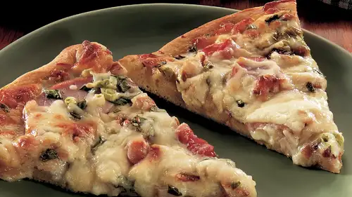 Chicken Cordon Bleu Pizza