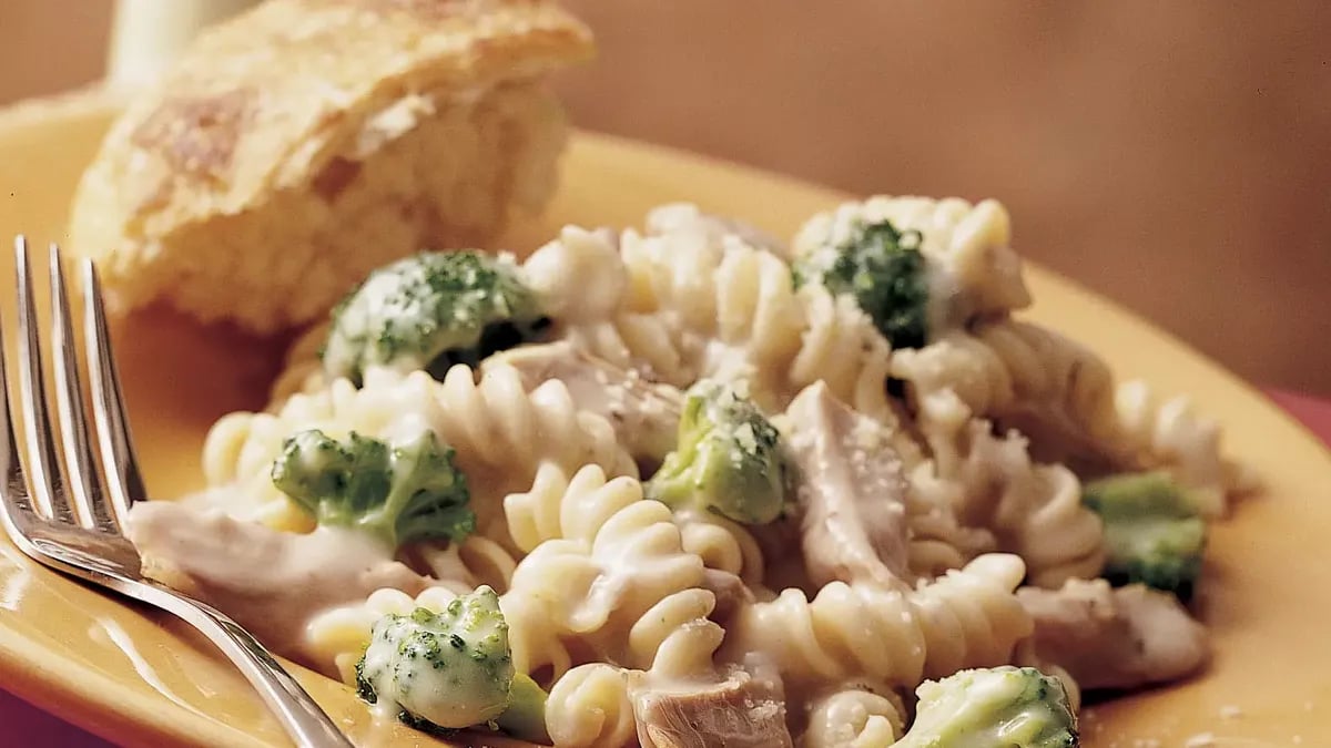 Slow-Cooker Turkey Rotini Casserole