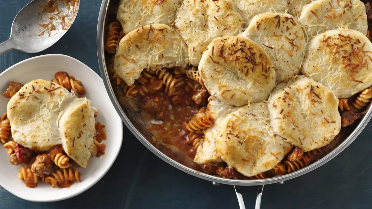 Creamy Lasagna Skillet Pot Pie 