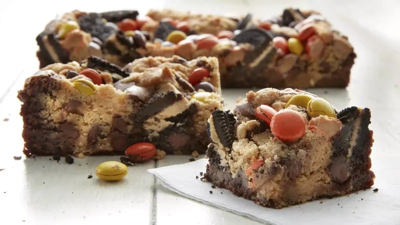 Peanut Butter Lovers Brookie Bars