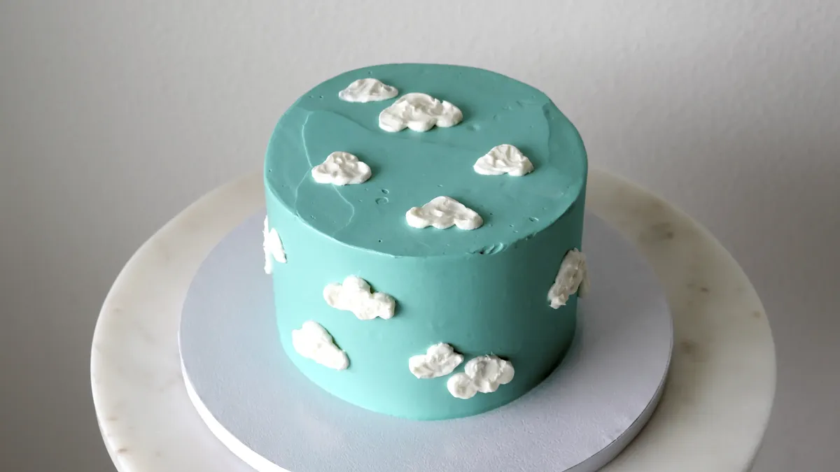 Turquoise-Inspired Vanilla Cake