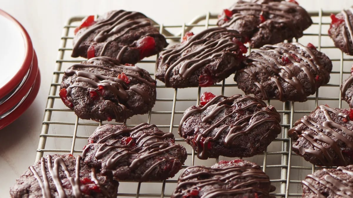 Chocolate-Cherry Chewies