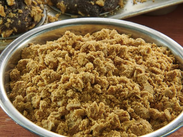 Peanut Butter Streusel