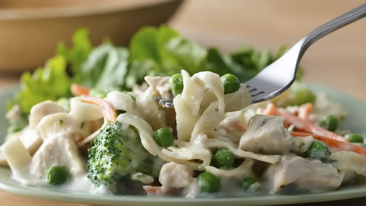 Chicken Fettuccine Primavera