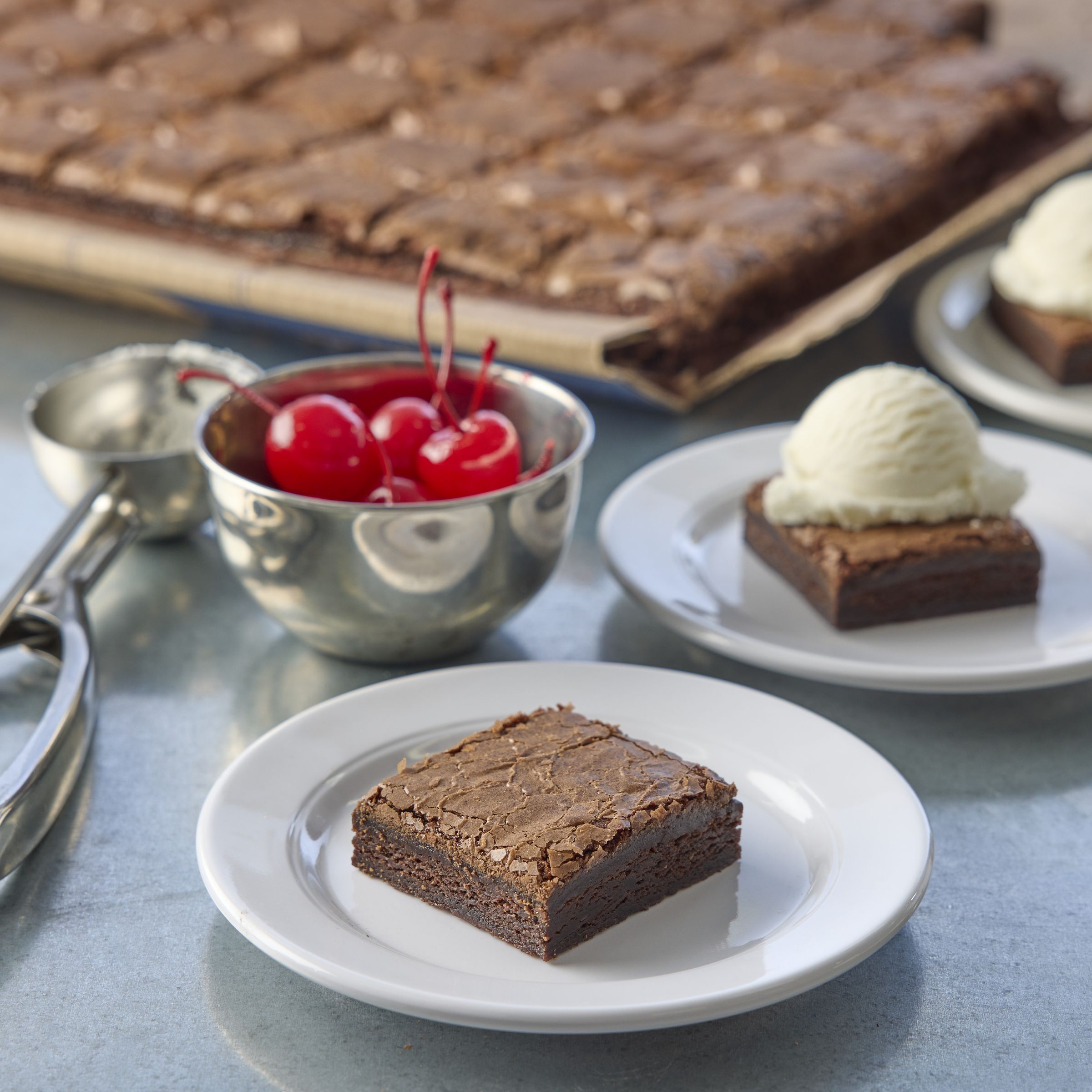  Styled Pillsbury Frozen Baked Dessert Tray Chocolate Brownie Full Sheet Sliced 2x2 in 3/152 OZ