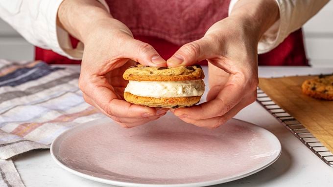 Cookie Ice Cream Sandwiches 