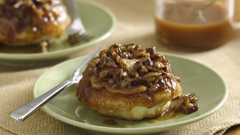 Gooey Caramel Apple Rolls for Two Recipe - Pillsbury.com