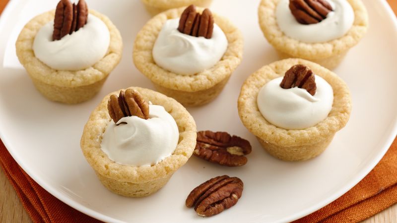 Pecan Cookie Cups with Maple Cream