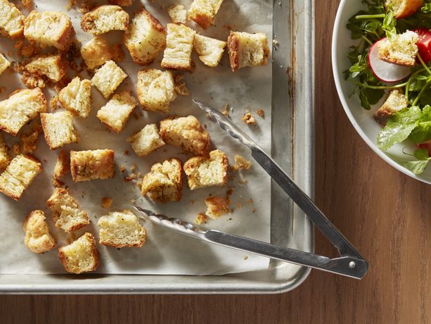 Biscuit Croutons