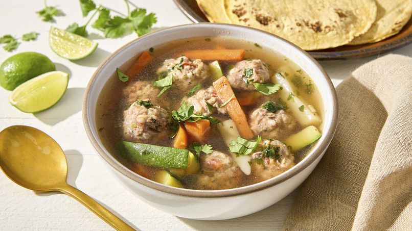 Caldo Mexicano de Albóndigas