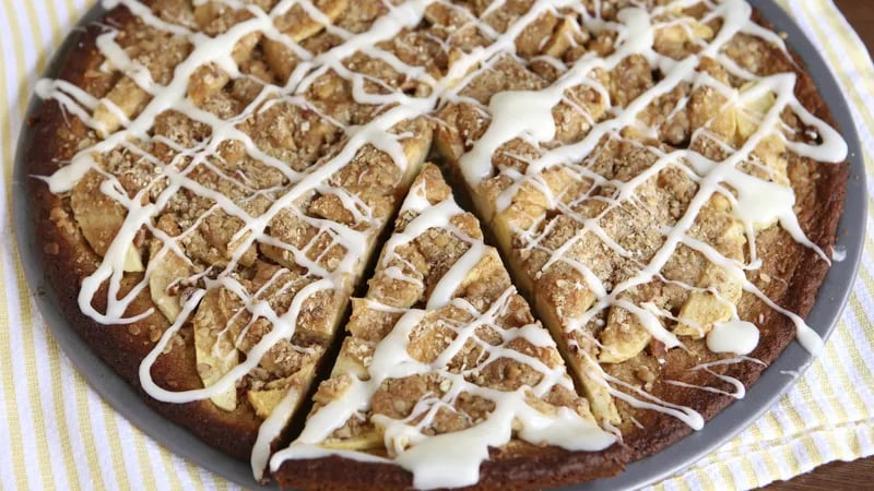 Apple Crisp Cookie Pizza