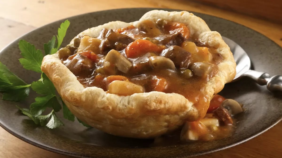 Beef Stew in Biscuit Cups