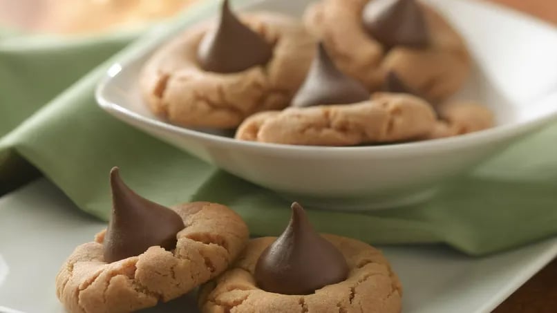 Easy Peanut Butter Blossoms