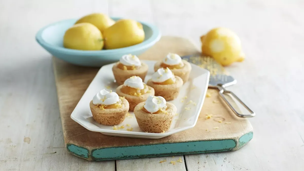 Lemon Cream Pie Cookie Cups