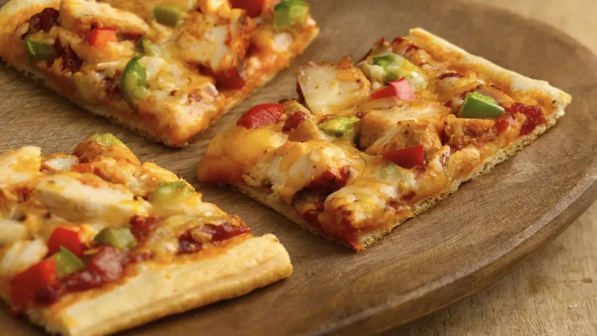 Chipotle Chicken Pizza