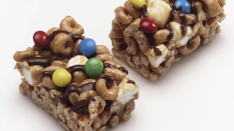 Gluten-Free Cheerios™ Caramel Crisp Cereal Bars