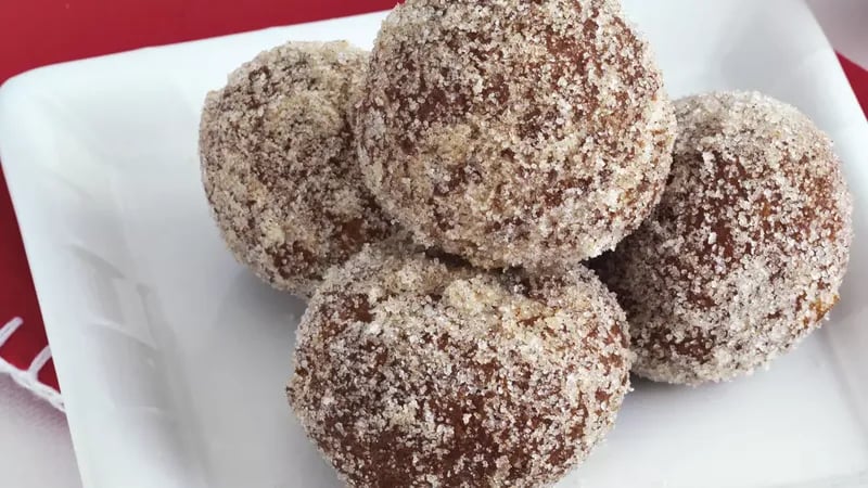 Gingerbread Doughnut Holes