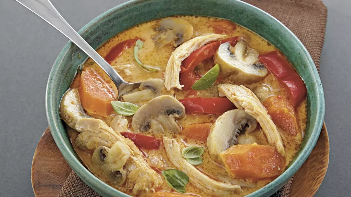 Slow-Cooker Thai Coconut Chicken Soup