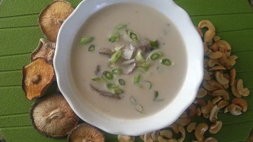 Cream of Mushroom with Cashews