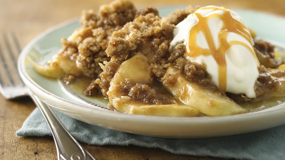 Caramel-Butterscotch Apple Crisp (White Whole Wheat Flour)