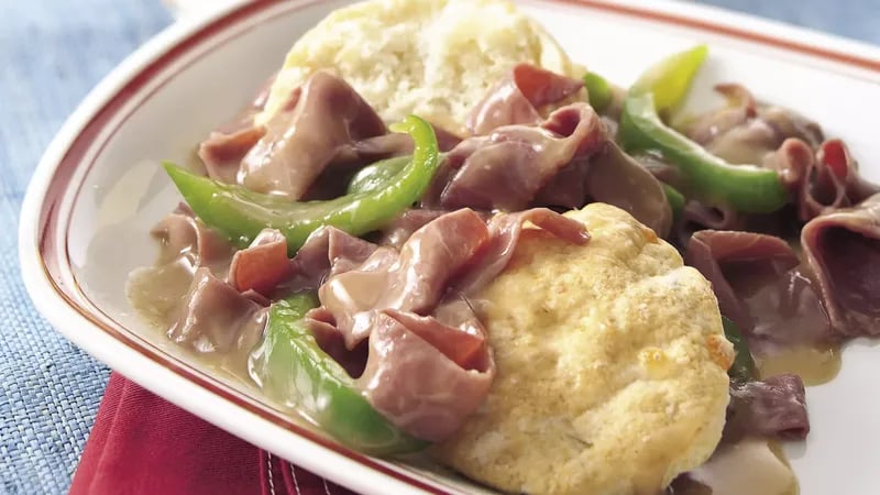 Beef and Peppers with Cheese Biscuits