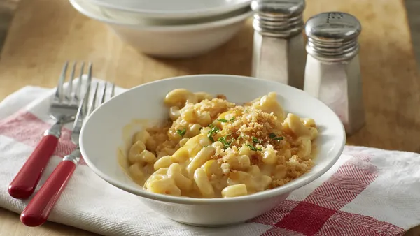 Slow-Cooker Mac and Cheese