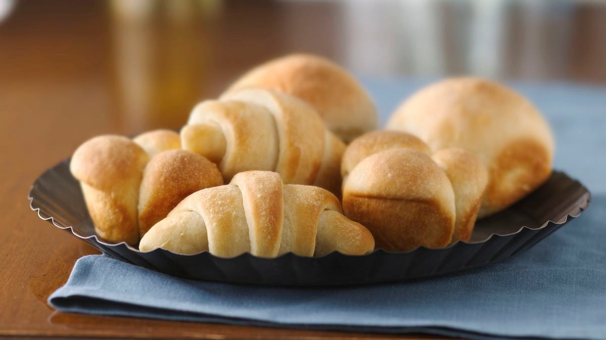 Bread Machine Crescent Dinner Rolls - Peanut Blossom