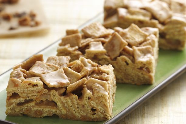 Peanut Buttery Candy and Cinnamon Toast Crunch™ Bars