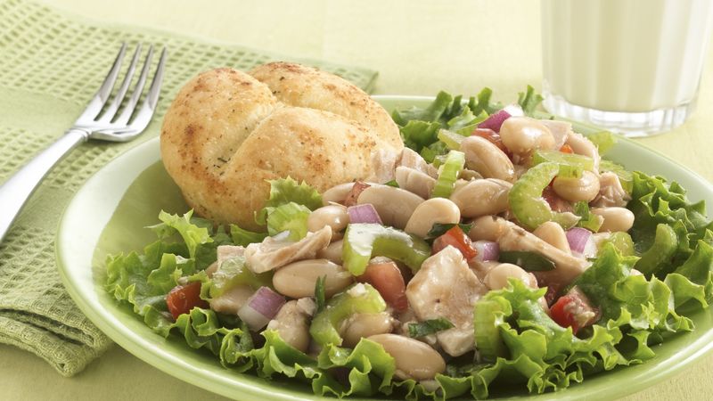Tuna-Cannellini Bean Salad with Dinner Rolls