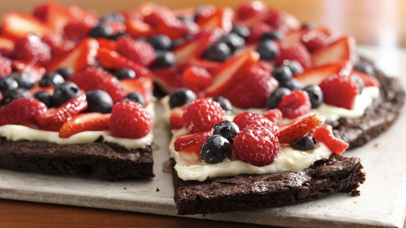 Gluten-Free Brownie and Berries Dessert Pizza