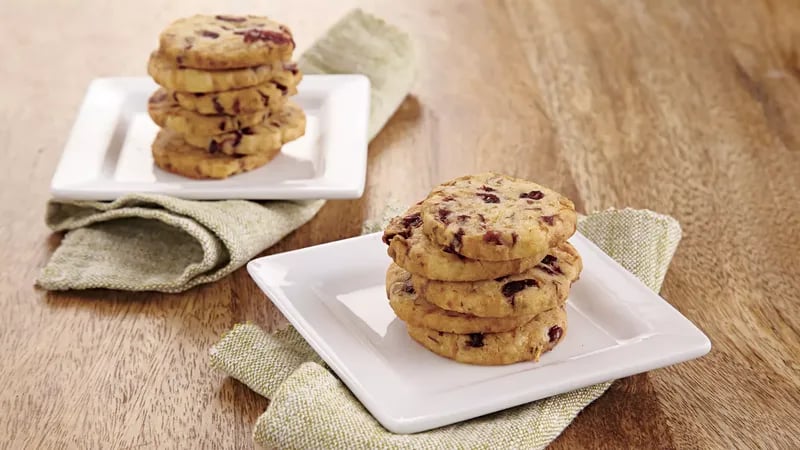 Cranberry-Pecan Cheese Wafers