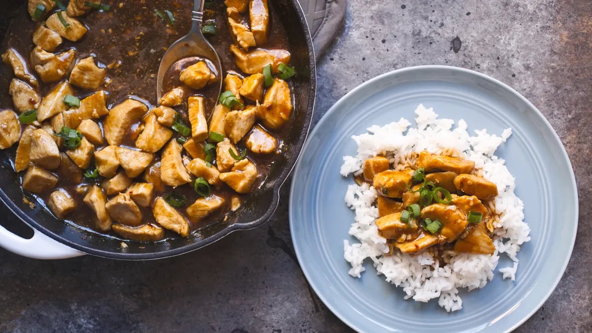 Copycat Food Court Bourbon Chicken