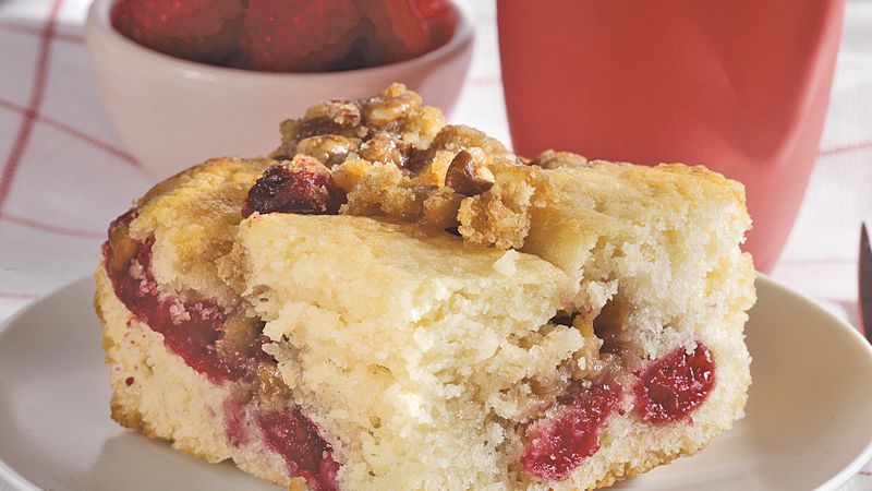 Raspberry Streusel Snack Cake