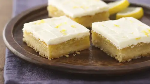 Grandma’s Frosted Lemon Bars-image
